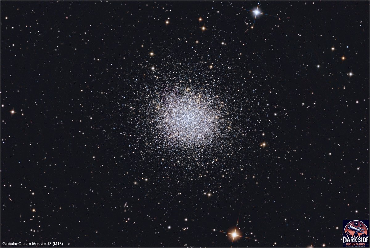 Telescopic photograph of M13; individual stars exceed binocular detail.