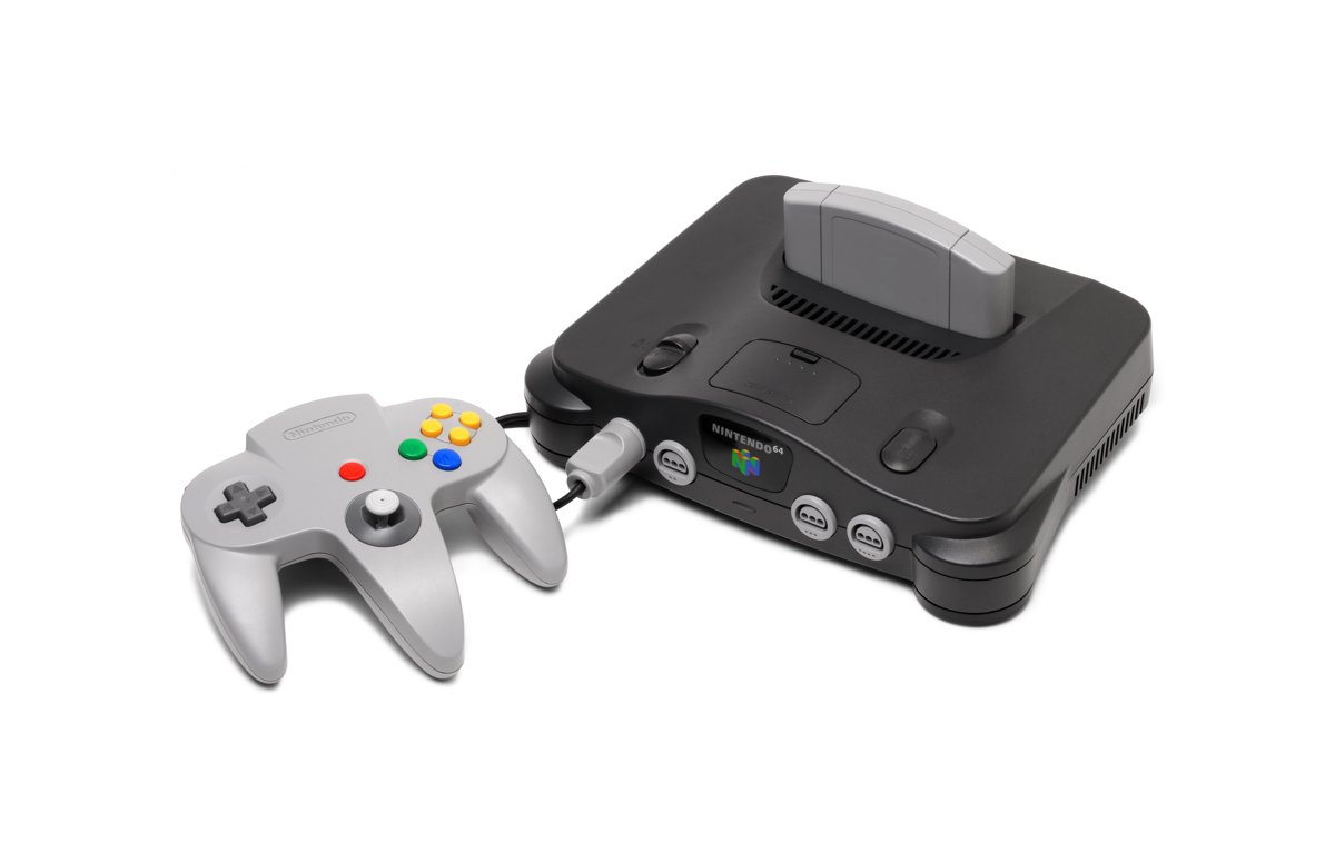 Nintendo 64 con mando.