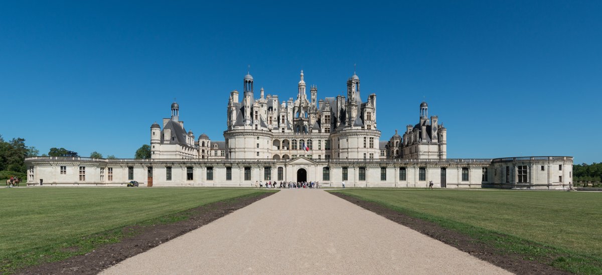 Chambord’s Renaissance silhouette.