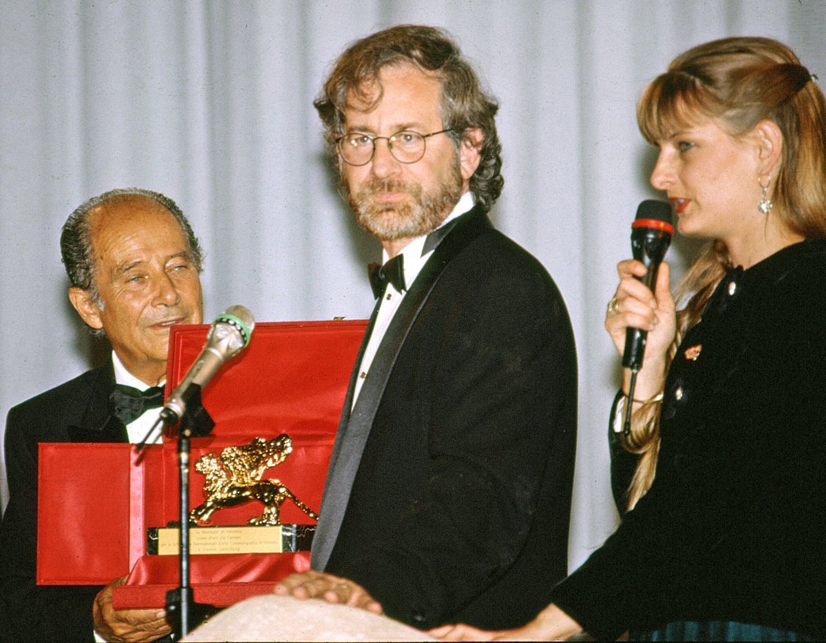 Spielberg, centre, in Venice, 1993