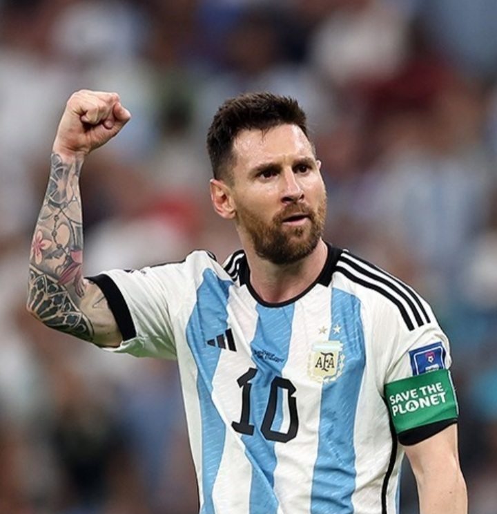 Top 10 futbolistas masculinos: ¿Messi, Pelé o Ronaldo?