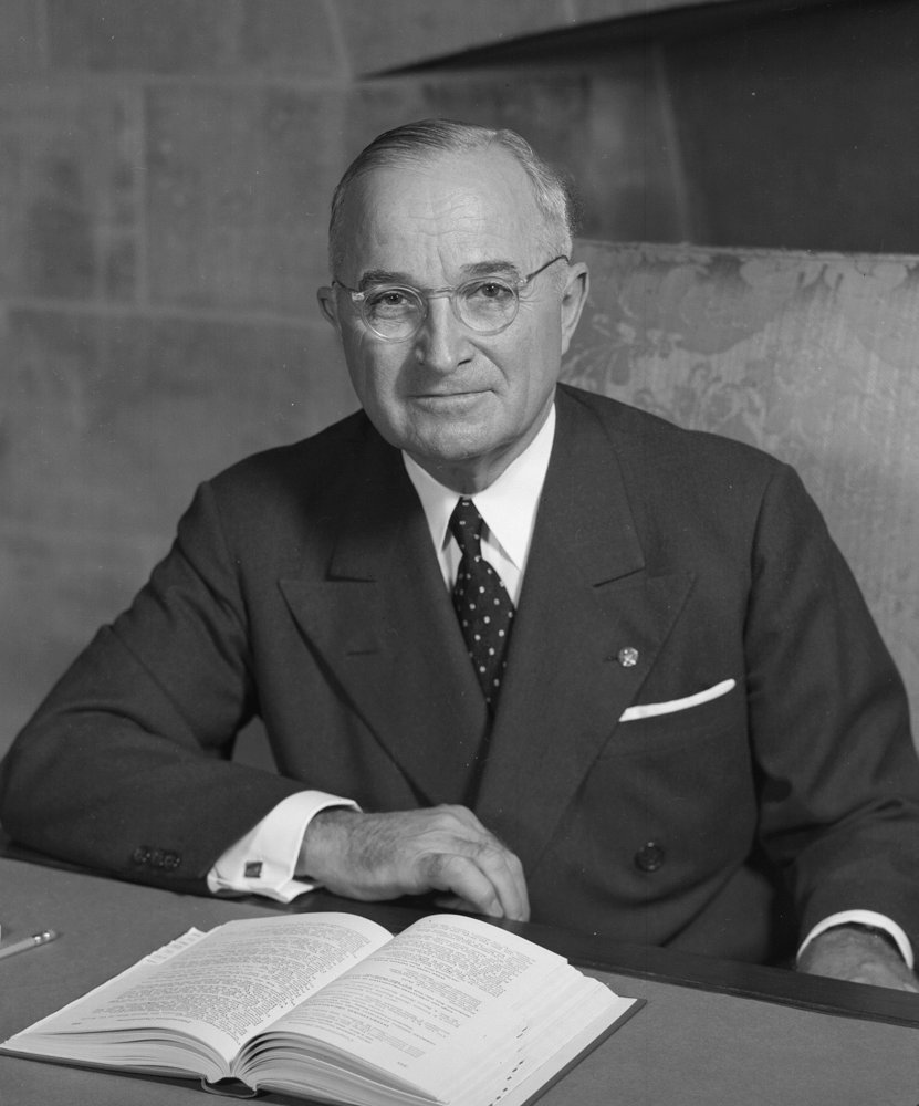 Retrato de Truman conservado en los Archivos Nacionales. Presidencia: 1945–1953.
