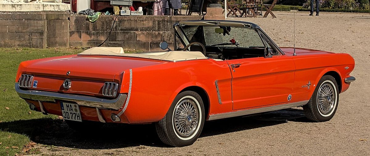 Ford Mustang — photographed example.