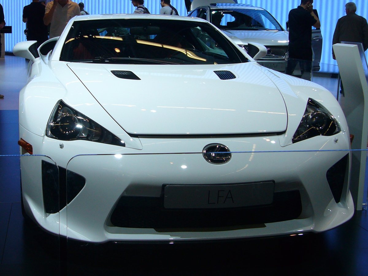 Production Lexus LFA coupé